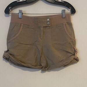 Armani Exchange Casual Women's Khaki Roll-Cuff Shorts
